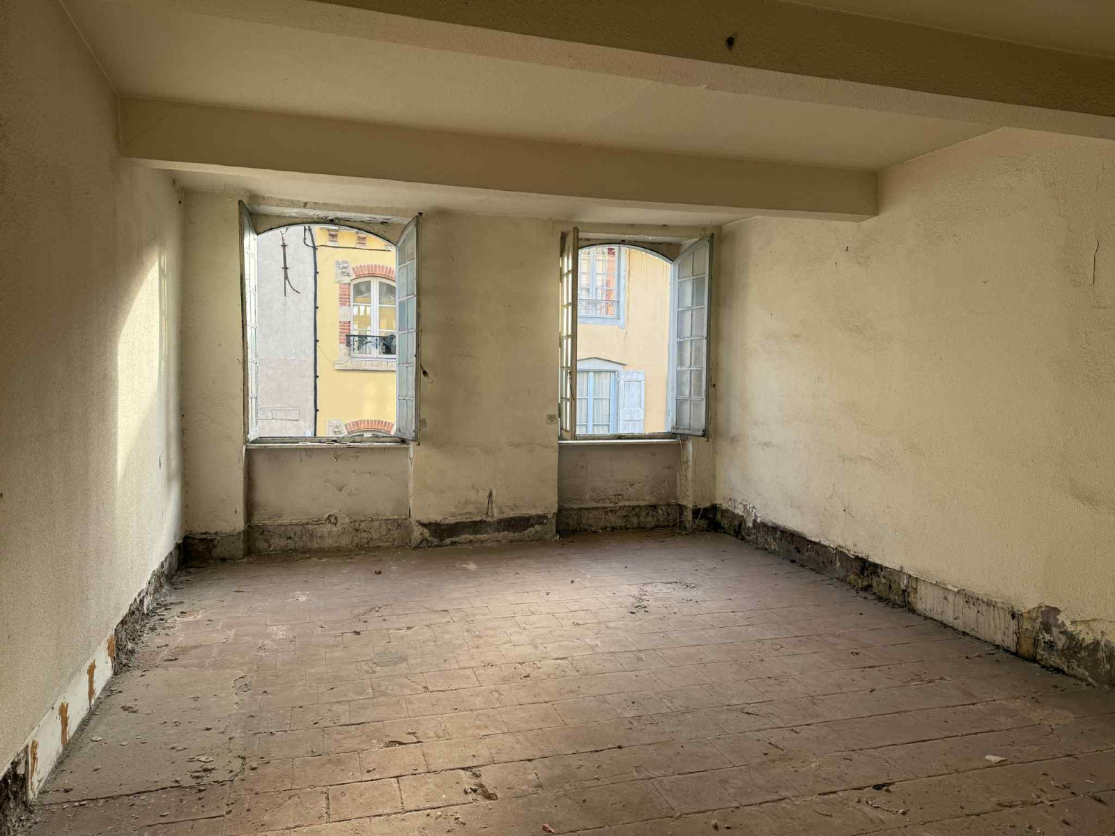 Image_1, Immeuble, Carcassonne, ref :3060